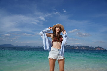Fototapeta na wymiar woman on the beach in krabi thailand, poda island, model shooting