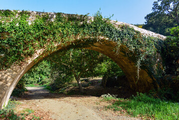 Lachana Brücke, Richtis-Schlucht (Richti Gore) in Ostkreta, Griechenland