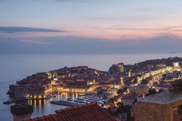 Fototapeta premium Iconic aerial view of Dubrovnik old town at dusk, Croatia