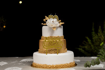 Close-up shot of a cake	