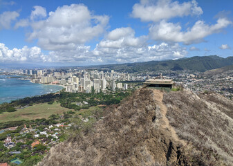 Diamond head trail