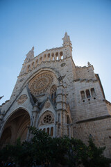 Fototapeta na wymiar Beautiful buildings of the city of Palma de Mallorca