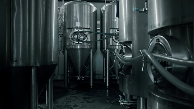 Stainless steel tanks for processing food and beverages at the factory