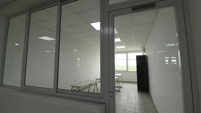Sala de profesores en escuela rural publica de Buenos Aires Argentina