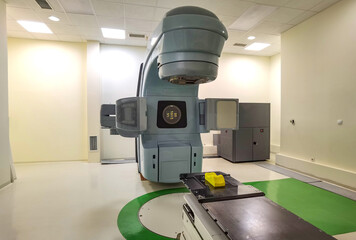 Medical advanced linear accelerator in oncological cancer therapy in a modern hospital..