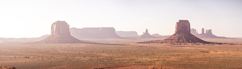 Monument Valley en panorama geant