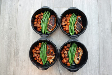 Meal Prep Containers: Chicken, Sweet Potato, and Green Beans 