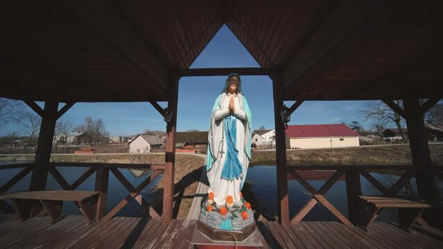 The sculpture of Our Lady in the village of Trokeli.