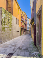Quaint alleyway scene in Porto, Portugal