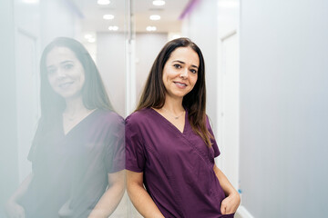 Obraz premium Female Dental Clinic Worker