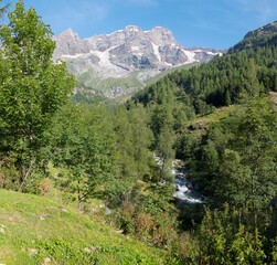 The Punta Gnifetti or Signalkuppe, Parrotspitze, Ludwigshohe, Piramide Vincent peaks - Valsesia valley.