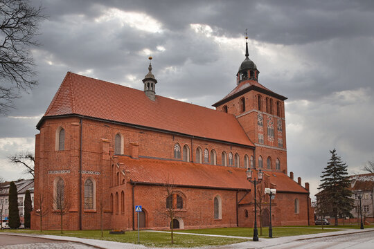 Kości&oacute;ł w Bartoszycach.