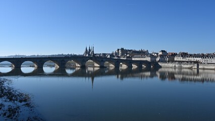 Fototapeta na wymiar Panoramic view of the city of Blois