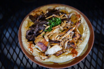 Hummus with Lamb and Chicken