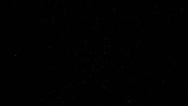 Late Jan 2023 the rare green comet C/2022 E3 (ZTF) rotates around Polaris; the North Star in this timelapse video taken 1/29 from Ashland, OR 8 sec f/1.8 ISO 800 Sony FE 135mm f/1.8 GM Sony a7R IVA