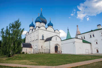 Fototapeta na wymiar Cathedral of the Nativity of the Blessed Virgin - the main temple of medieval Suzdal.