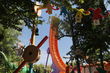 Naklejka premium Parc à thème Disneyland Paris et Walt Disney Studios