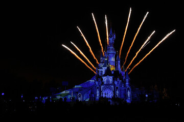 Naklejka premium Parc à thème Disneyland Paris et Walt Disney Studios