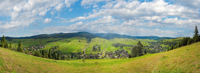 Fototapeta na wymiar Summer montain country panorama. Carpathians, Ukraine.
