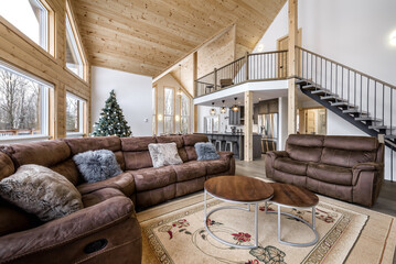 Winter cottages in remote area Quebec, Canada, log house with sauna, SPA, bedrooms, pool, living...