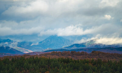 Fototapeta premium mountains in the morning with snow