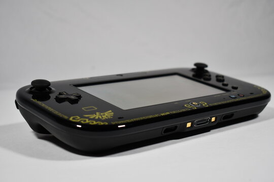 Nintendo Wii U game-pad, Zelda Edition.