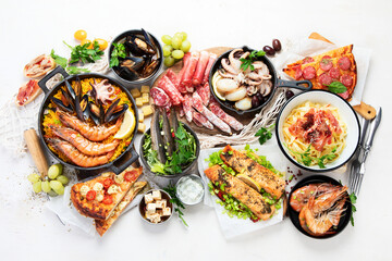 Freshly prepared delicious varieties of Mediterranean dishes.