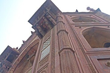 intricate carving pattern at Sarai of nurmahal ,  punjab