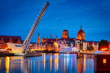 Beautiful scenery of Gdansk city at dusk over the Motlawa river. Poland © Patryk Kosmider