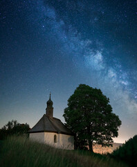 Kapelle im Sternenmeer