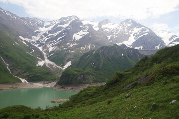 Fototapeta na wymiar Kaprun Hochgebirgsstauseen - water reservoirs in mountains, Kaprun, Austria
