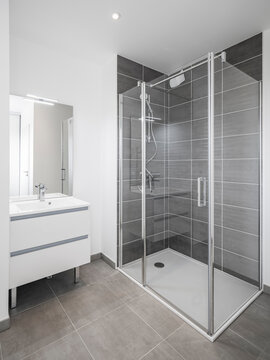 Mordern and luxury bathroom interior