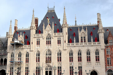 Fototapeta na wymiar The Provincial Court, a neo-Gothic building on the Markt (main square) in Bruges, Belgium. It is the former meeting place for the Provincial Government of West Flanders.