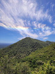 arcoiris en la monta&ntilde;a