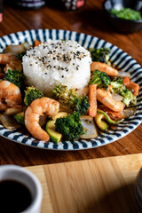 shrimp whit rice