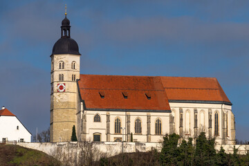 Wallfahrtskirche Mariä Himmelfahrt auf dem Bogenberg in Niederbayern |  Kirche