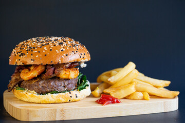 hamburguesa con camarones