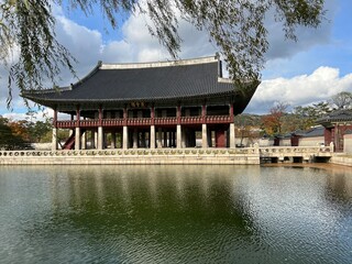 Fototapeta premium pavilion in the park