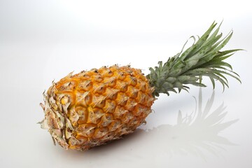 Pineapple, pineapple,
