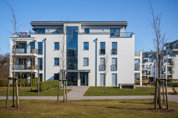 Moderne Immobilien Wohnanlage Wohnungen in der Stadt