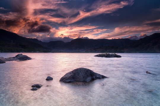 Sanabria&Acirc;&nbsp;Lake, Sanabria Nature Reserve, Zamora Province, Castile&Acirc;&nbsp;and Leon, Spain
