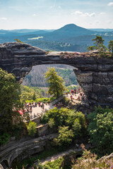 Obraz premium Prebischtor Böhmische Schweiz Sommer Sehenswürdigkeit