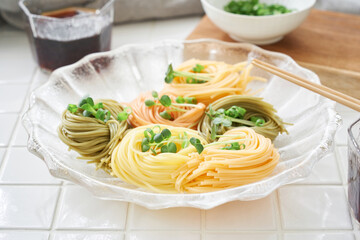 カラフル素麺