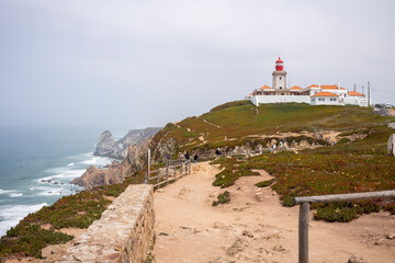 Fototapeta na wymiar Leuchtturm Faro del Cabo de la Roca Portugal