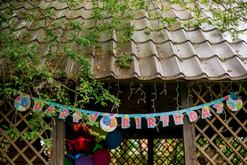 Garden party decorations and table setting