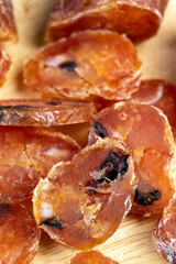 Dried chicken sausage with dried tomatoes