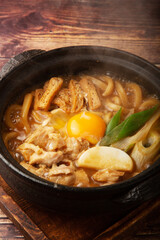 味噌煮込みうどん