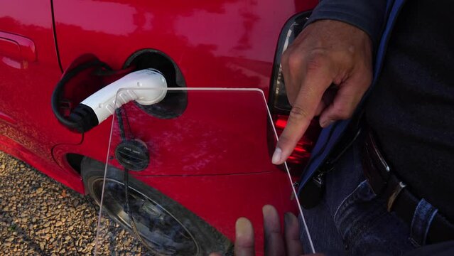 Smart tablet technology, control and monitor the quality of electric charging with holographic technology.