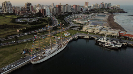 Barco Fragata Libertad Argentina en Mar del Plata