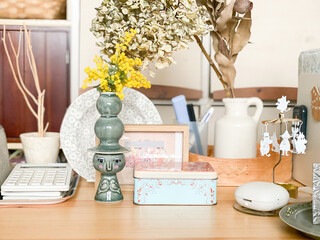 ミモザという花と北欧のインテリア